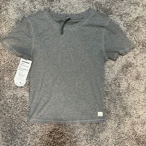 Vuori Womens Mudra Fitted tee